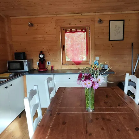 Confort Avec Petit Dejeuner * Varen